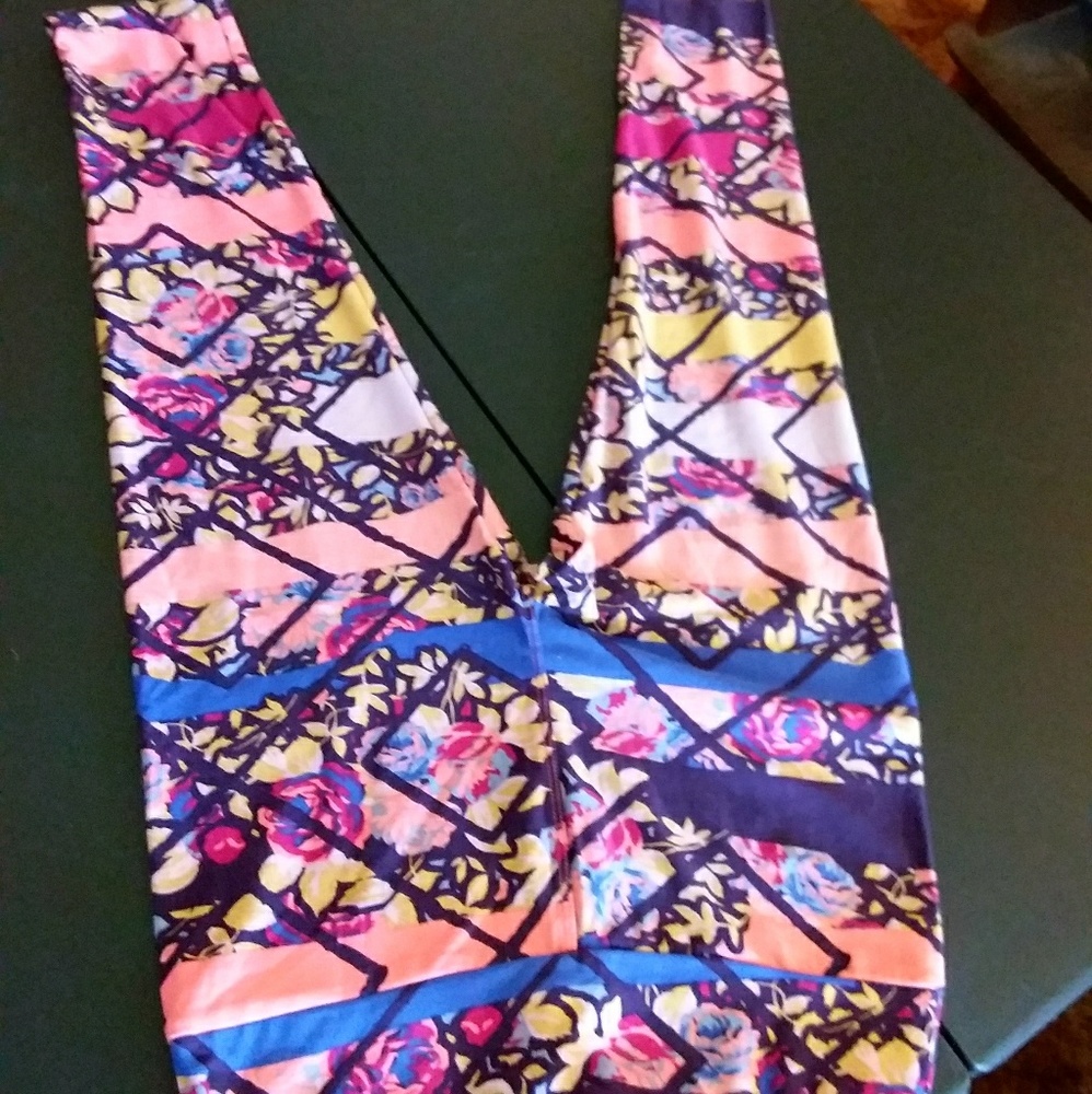 OS Lularoe Leggings